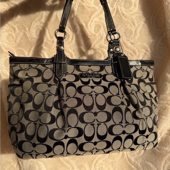 Coach Signature Black/Grey Tote Bag - Picture 4 of 11